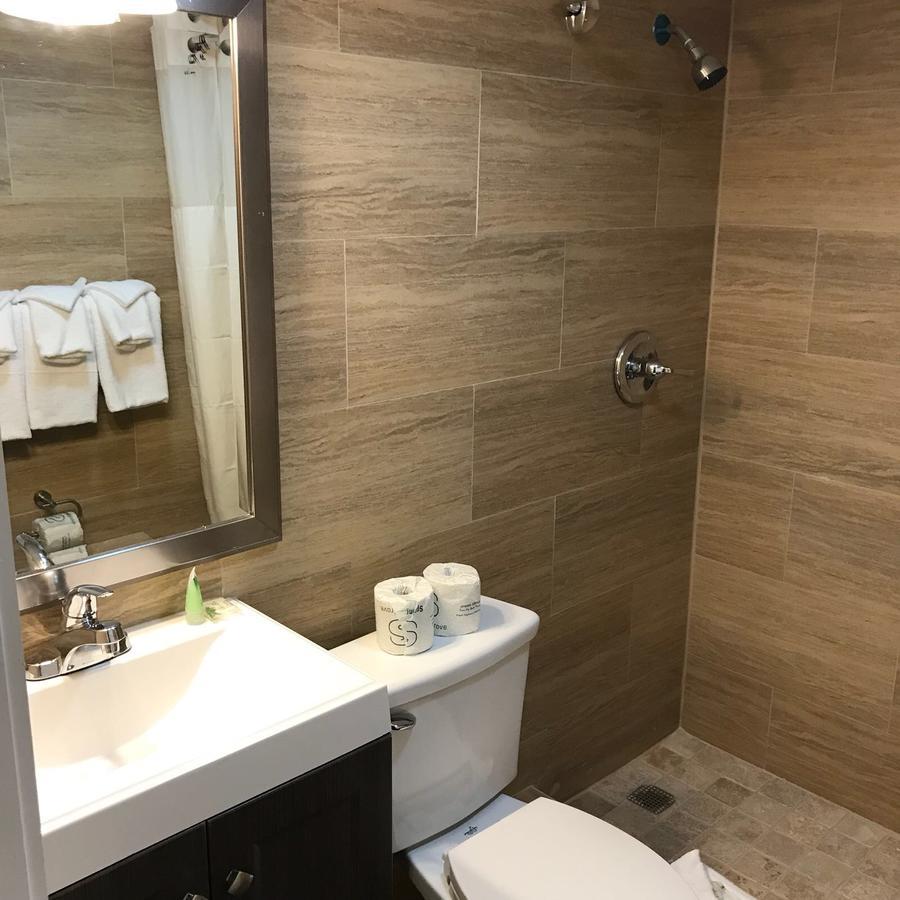 Ocean Breeze Motel Myrtle Beach Esterno foto