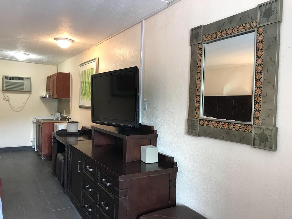 Ocean Breeze Motel Myrtle Beach Esterno foto